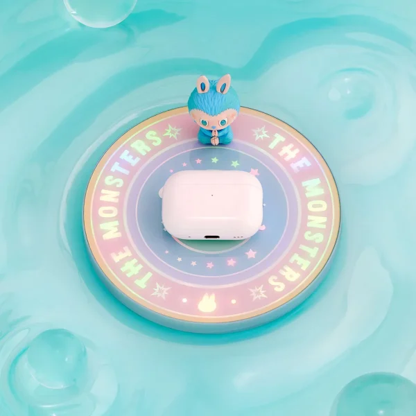labubu-the-monsters-big-into-energy-wireless-charger-2