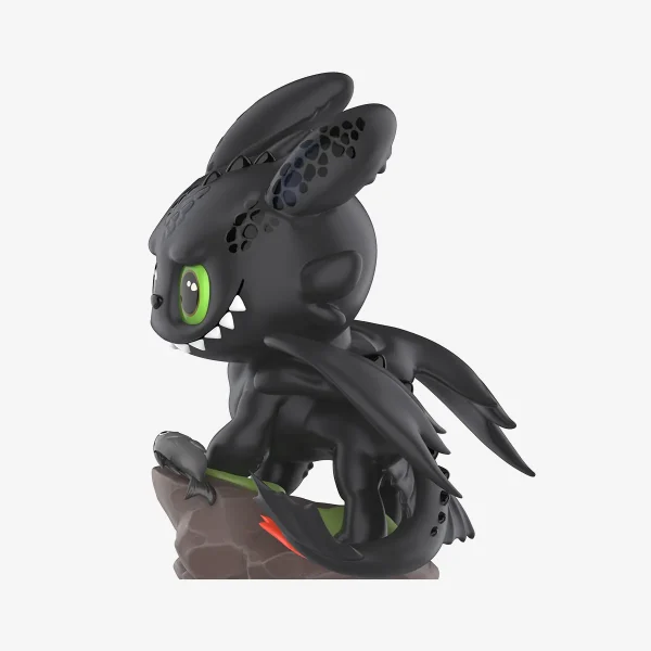 labubu-the-monsters-how-to-train-your-dragon-doll-3