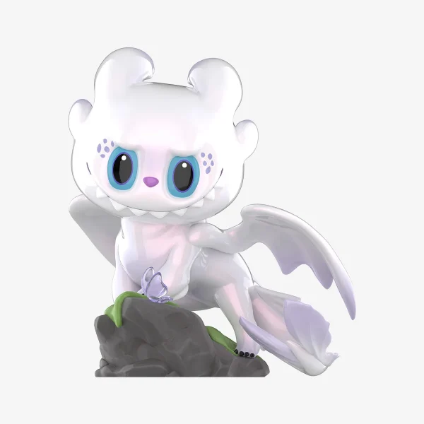 labubu-the-monsters-how-to-train-your-dragon-figurine-1